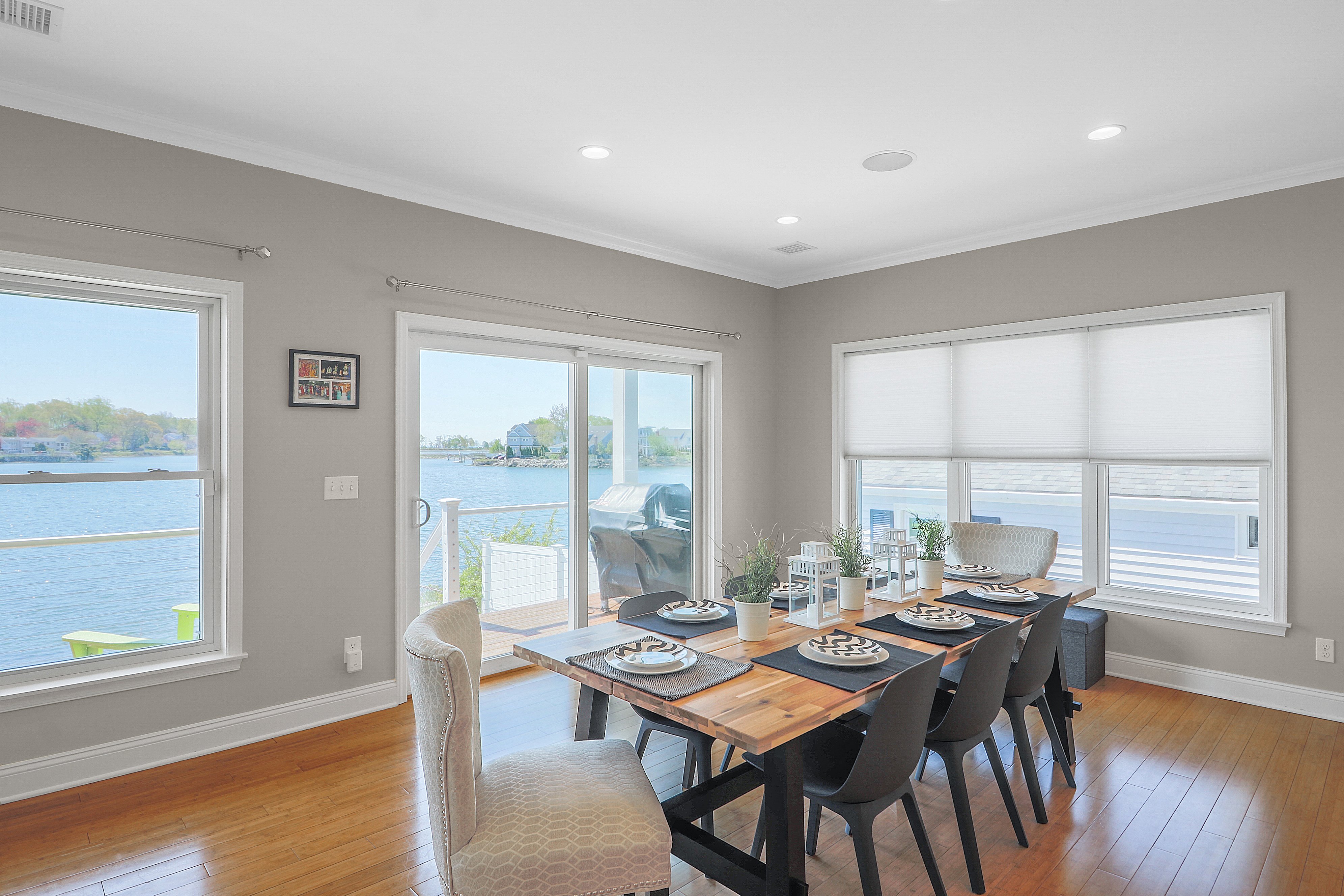 dining room table overlooking lake view